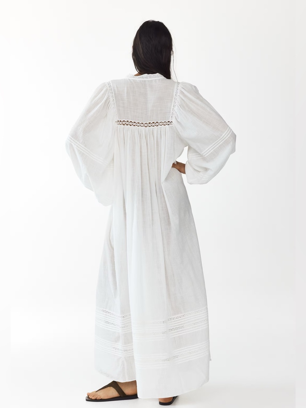 H&M Oversized Tie-Belt Tunic Dress - Picture 3 of 7
